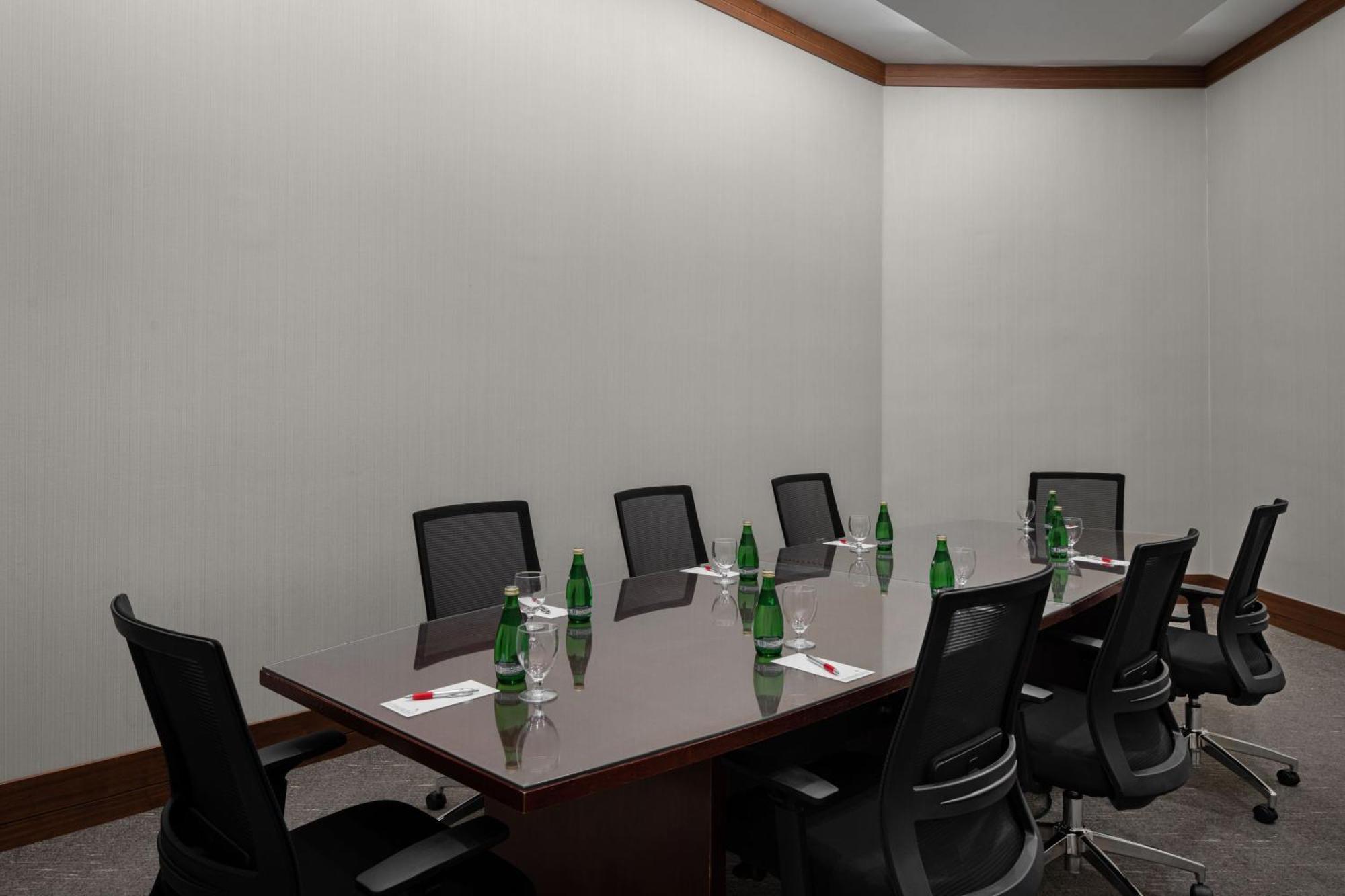 Raleigh Marriott Crabtree Valley מראה חיצוני תמונה