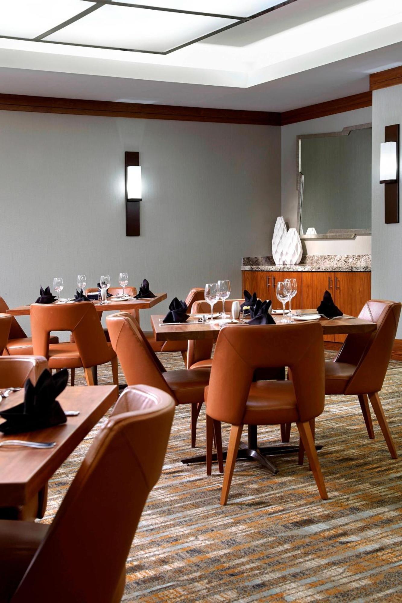 Raleigh Marriott Crabtree Valley מראה חיצוני תמונה