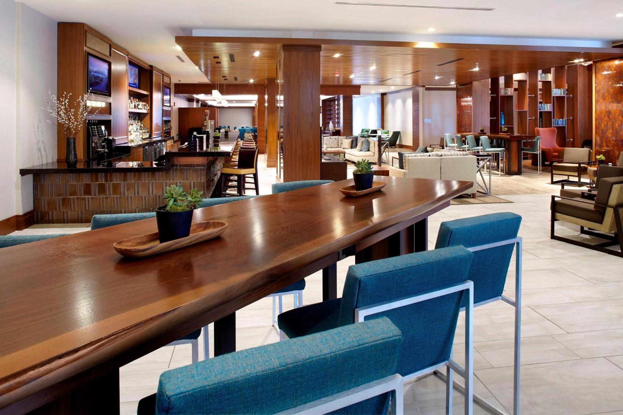 Raleigh Marriott Crabtree Valley מראה חיצוני תמונה